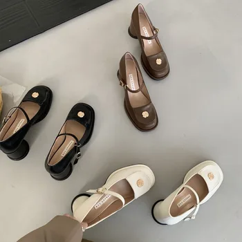 Нов дизайн на Обувки Mary Jane Дамски обувки-лодка с катарама от Дамски модни обувки на дебел висок ток на Елегантните дамски обувки на ток