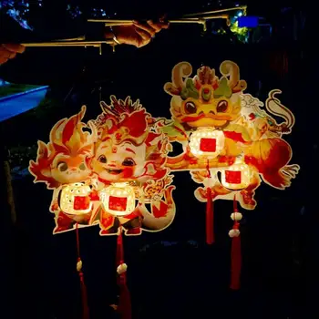 Ярък цветен фенер Китайски Коледен комплект светлини-дракони със собствените си ръце с дървена дръжка за празнична украса, светещи в 2024 година
