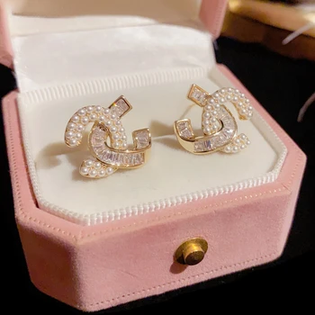 Реколта позлатени обеци-карамфил с геометрични букви за жени, перлени обеци, сватбени украси, подаръци 2023 г.