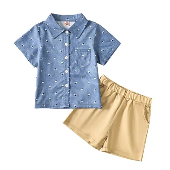 Комплекти шорти за малки момчета от 2 теми, блузи с къс ръкав и копчета на лацканах и обикновена комплекти летни дрехи