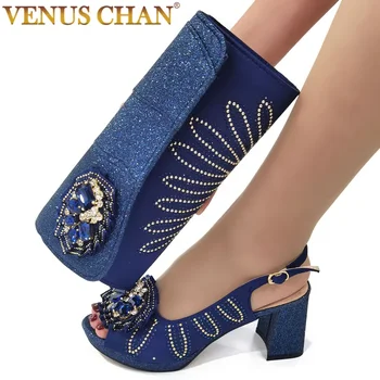 Дамски обувки в тъмно синьо, обувки с отворени пръсти и комплект от чанти за сватба, обувки-лодка на платформа, сандали с кристали и цветя за парти