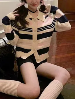 Жена съкратен жилетка Sueter Mujer контрастен цвят на ивици, модерен женски вязаный Корейски лесен сладък пуловер, палто
